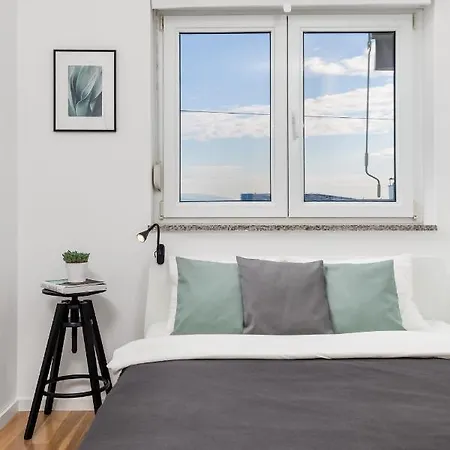 Sea Nest Apartment Icici
